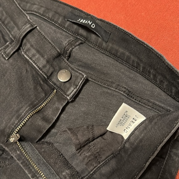 J Brand Black Mercy Cropped Jeans in a Size 27 - Picture 7 of 13